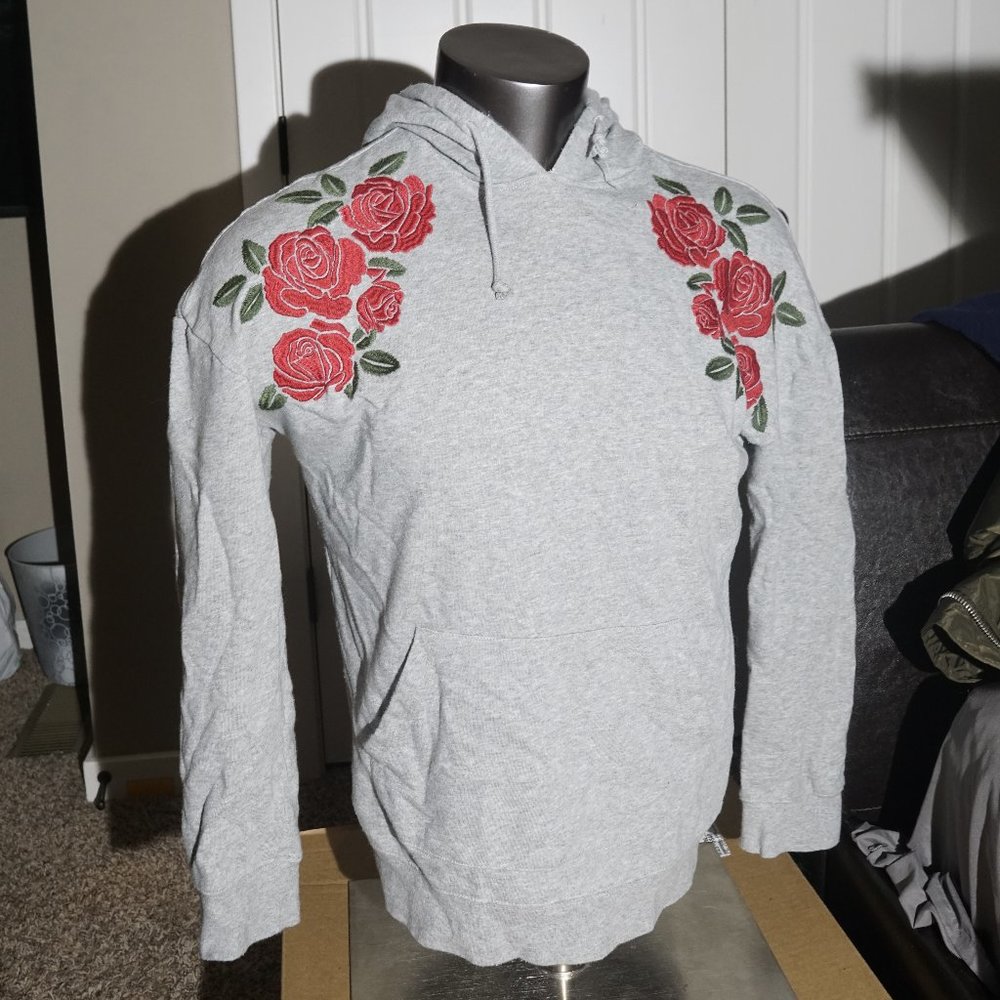 Pacsun Rose Long Sleeve Sweatshirt Gently Worn